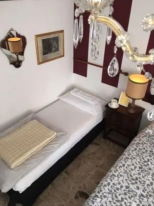 Üç Kişilik Oda, Özel Banyo, Şehir Manzaralı