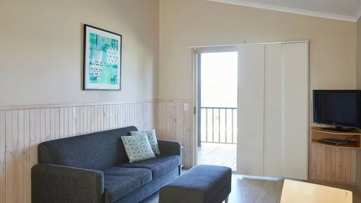 Basic Bungalov, 2 Yatak Odası, Küçük Mutfak, Nehir Manzaralı