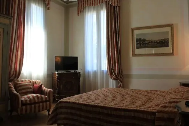 Standard Üç Kişilik Oda, Banyolu/Duşlu, Bahçe Manzaralı