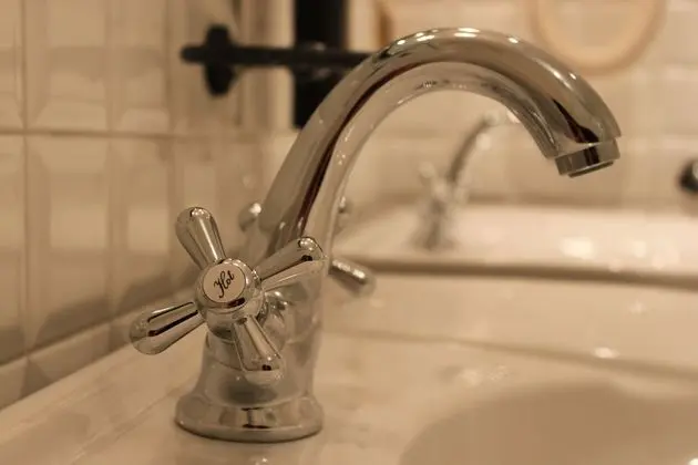 Standard Üç Kişilik Oda, Banyolu/Duşlu, Bahçe Manzaralı