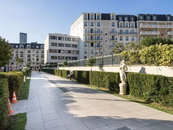 Deluxe Tek Büyük Yataklı Oda, Balkon