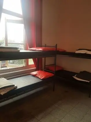 Ortak Ranzalı Oda, Karma Ranzalı Oda, Ortak Banyo