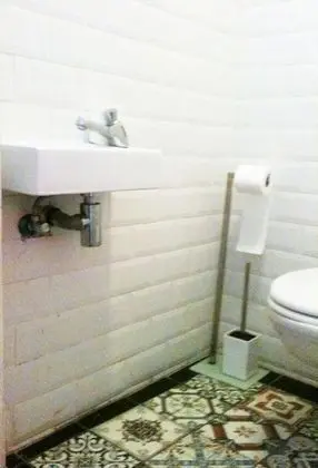 Ortak Ranzalı Oda, Karma Ranzalı Oda, Ortak Banyo