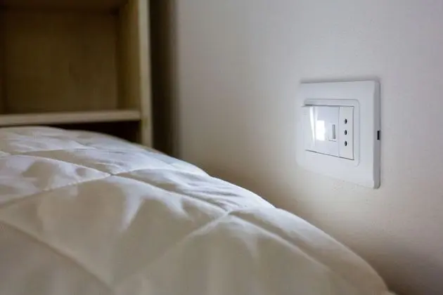 Basic Ortak Ranzalı Oda, Ortak Banyo