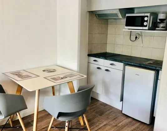 Standard Stüdyo, Şehir Manzaralı
