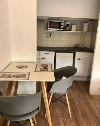 Standard Stüdyo, Şehir Manzaralı