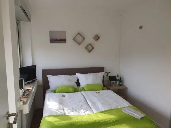 Basic Üç Kişilik Oda