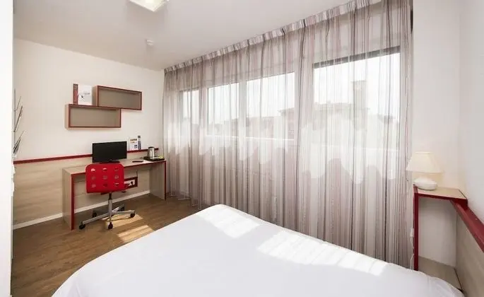 Apart Daire, Birden Çok Yatak, Sigara İçilmez