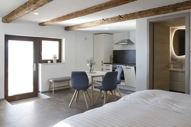 Stüdyo (Studio 1111 with Sauna & Hot Tub)