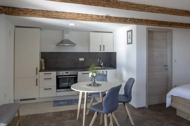 Stüdyo (Studio 1111 with Sauna & Hot Tub)