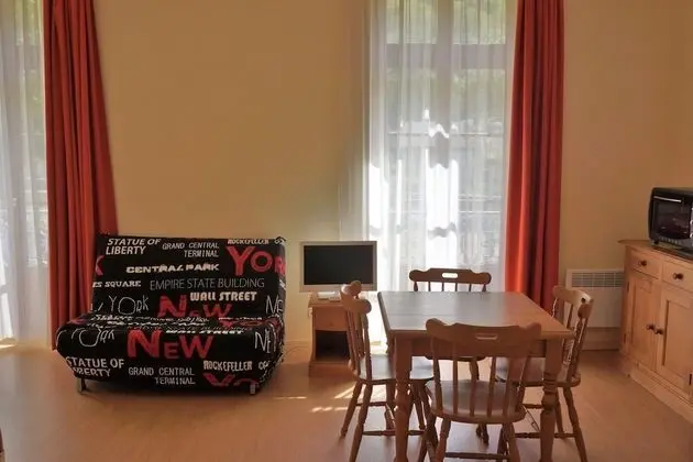 Stüdyo, Dağ Manzaralı