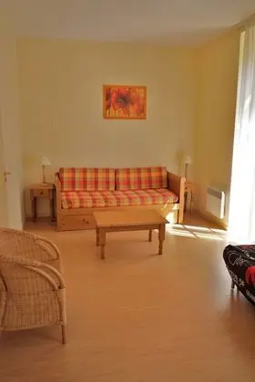 Stüdyo, Dağ Manzaralı