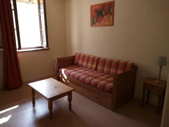 Stüdyo, Sigara İçilmez