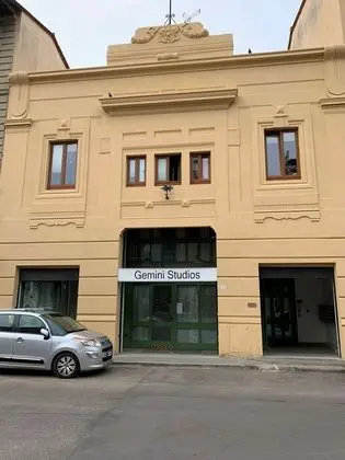 Stüdyo, Veranda