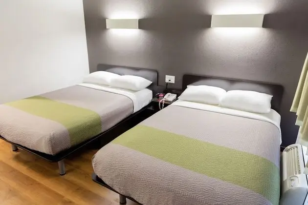 Standard Oda, 2 Çift Kişilik Yatak, Sigara İçilmez, Küçük Mutfak
