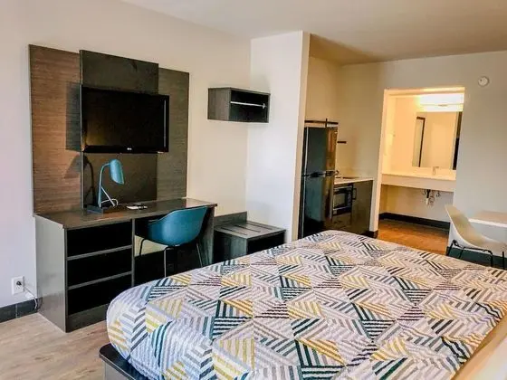 Standard Oda, 1 En Büyük (King) Boy Yatak, Sigara İçilmez, Küçük Mutfak