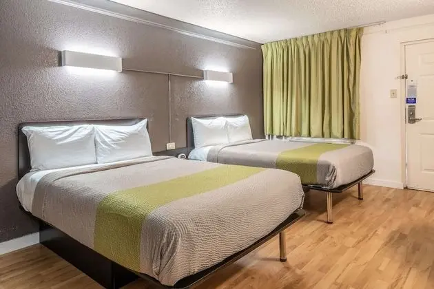 Standard Oda, 2 Çift Kişilik Yatak, Sigara İçilebilir
