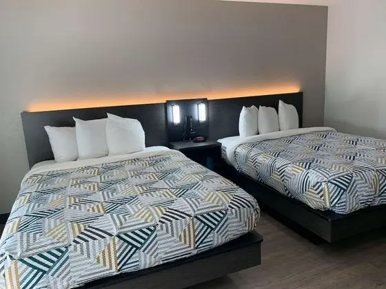 Standard Oda, 2 Çift Kişilik Yatak, Sigara İçilmez, Küçük Mutfak