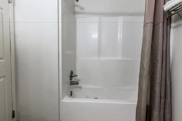 Deluxe Oda, 2 Çift Kişilik Yatak, Sigara İçilebilir, Küçük Mutfak