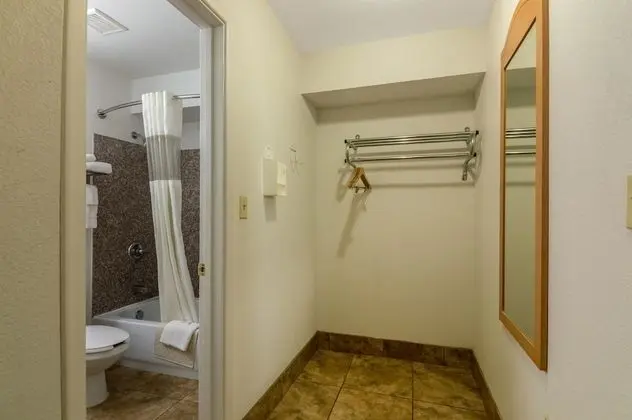 Deluxe Oda, 2 Çift Kişilik Yatak, Sigara İçilebilir, Küçük Mutfak