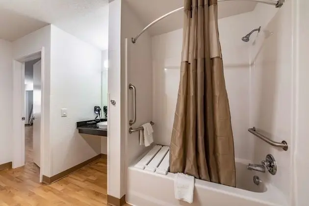 Deluxe Oda, 2 Çift Kişilik Yatak, Engellilere Uygun, Sigara İçilmez