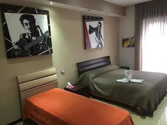 Deluxe Oda, Banyolu/Duşlu