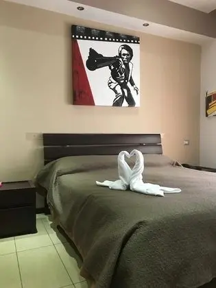 Deluxe Tek Büyük Yataklı Oda, Banyolu/Duşlu