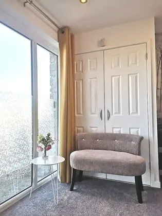 Stüdyo, Banyolu/Duşlu