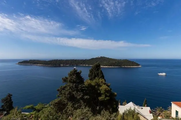 Stüdyo (Studio Apartment with Sea View)