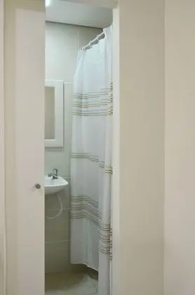 Basic Tek Büyük Yataklı Oda