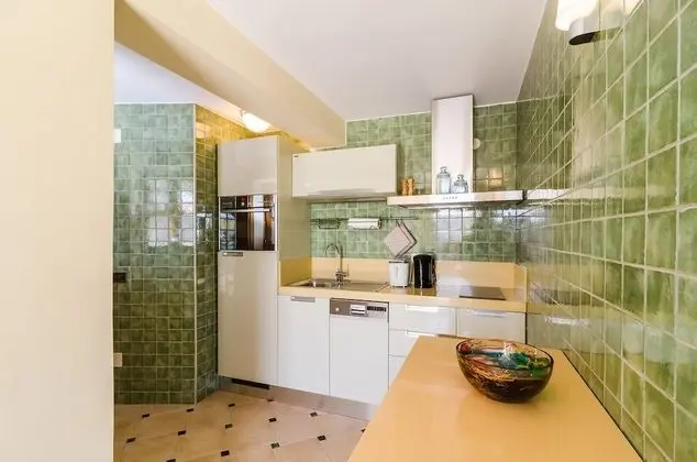 Tek Büyük Yataklı Oda (0 Bedroom)