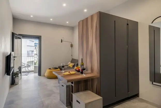 Stüdyo, Sigara İçilmez, Balkon