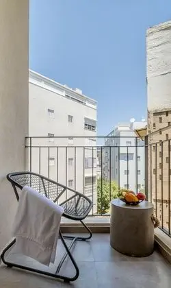Stüdyo, Sigara İçilmez, Balkon