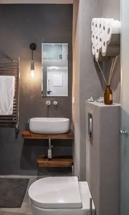 Stüdyo, Sigara İçilmez, Balkon