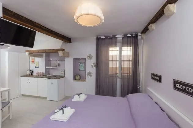 Stüdyo (Studio Apartment)
