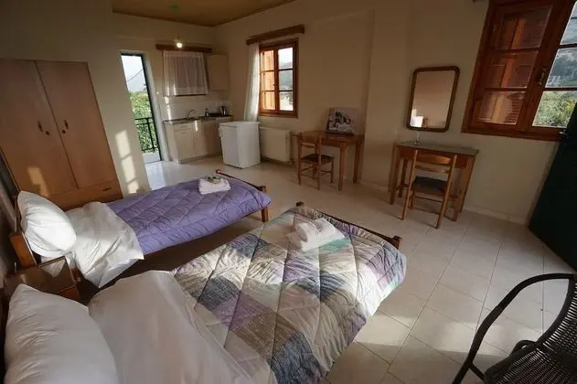 Comfort Üç Kişilik Oda (2)
