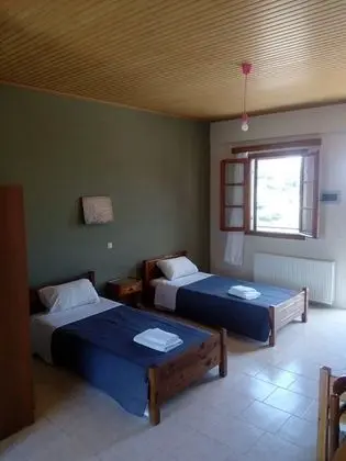 Comfort Üç Kişilik Oda (2)