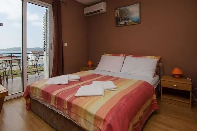 Stüdyo, Deniz Manzaralı