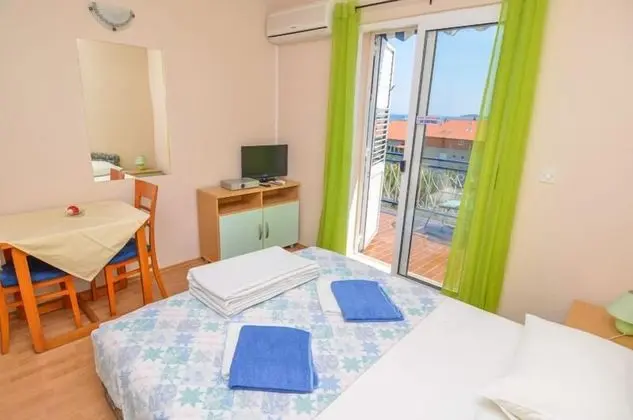 Stüdyo, Deniz Manzaralı