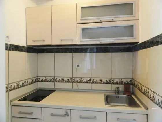 Economy Apart Daire, Dağ Manzaralı