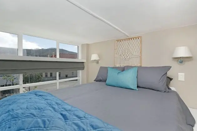 City Çatı Katı (Loft)