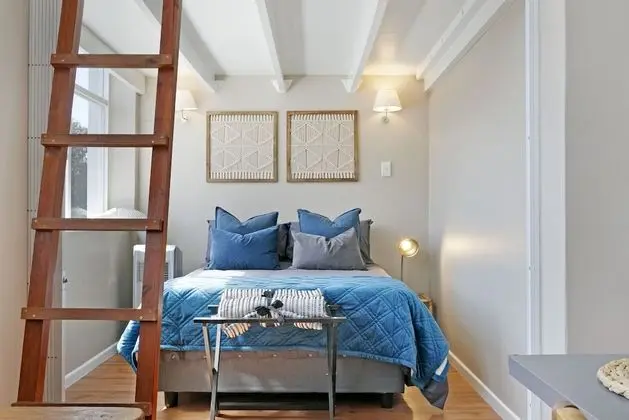 City Çatı Katı (Loft)
