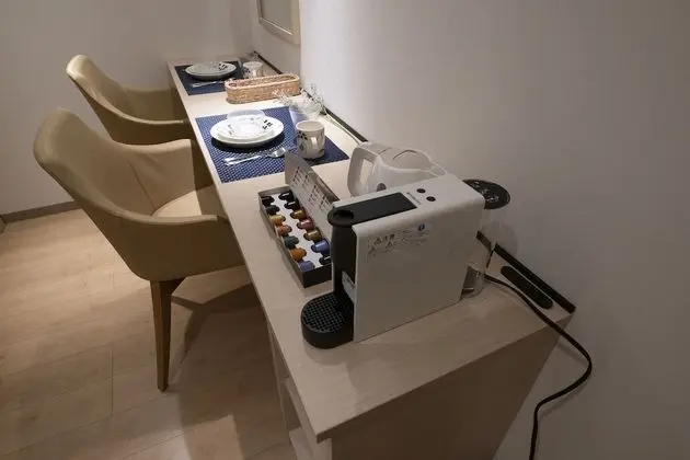 Basic Oda, 2 Tek Kişilik Yatak, Sigara İçilmez (C, 1F)