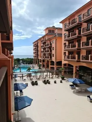 Stüdyo, Havuz Manzaralı (174)