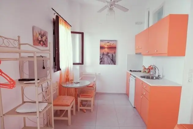 Stüdyo, Teras (Elena-Orange)