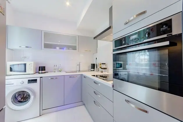 Stüdyo (Studio with Terrace)