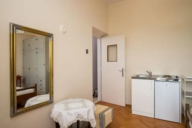 Stüdyo (Studio Apartment)