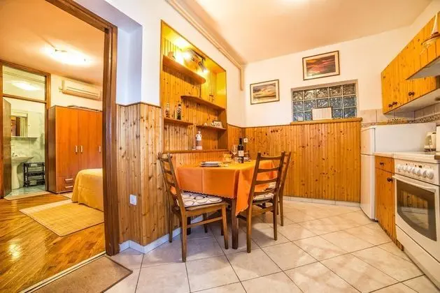 Apart Daire, 1 Çift Kişilik Yatak