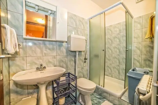 Apart Daire, 1 Çift Kişilik Yatak