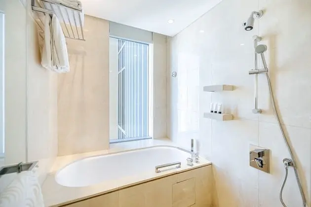 DHH - Water View Studio The Address Dubai Marina